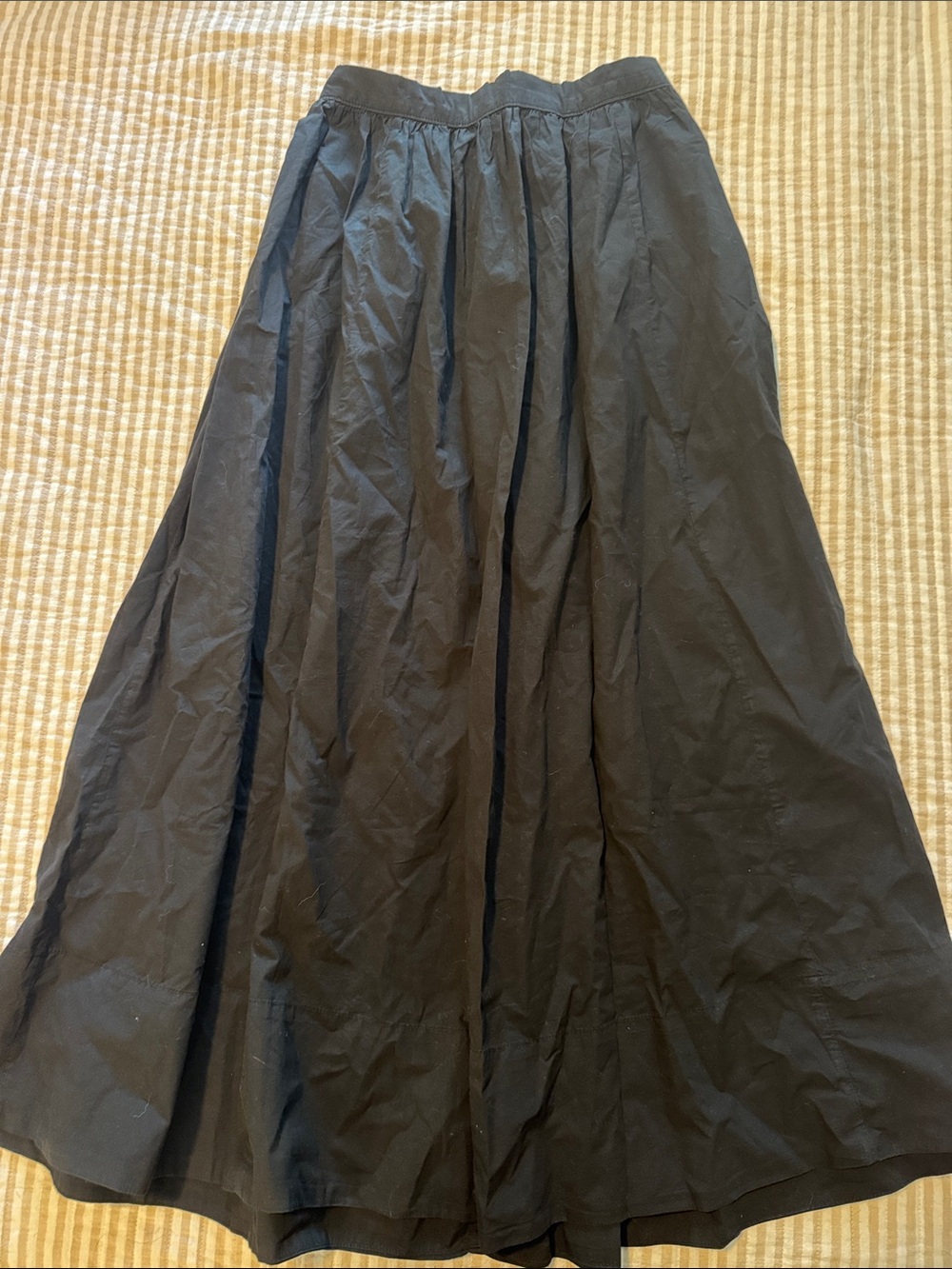 aerie Black Maxi Skirt with Flowing A-Line Silhouette
